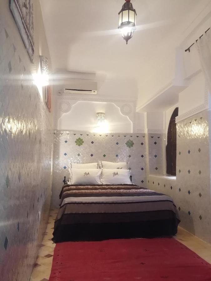 Riad Ailen Marrakesh Buitenkant foto