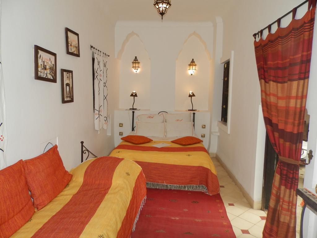 Riad Ailen Marrakesh Buitenkant foto