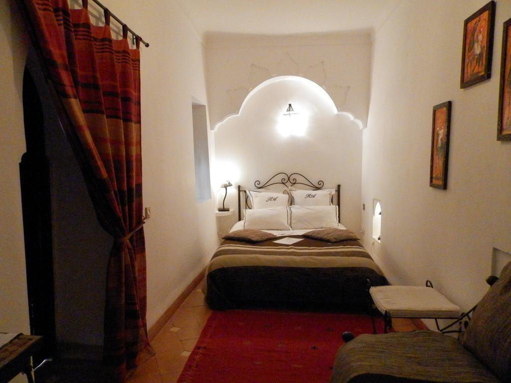 Riad Ailen Marrakesh Buitenkant foto