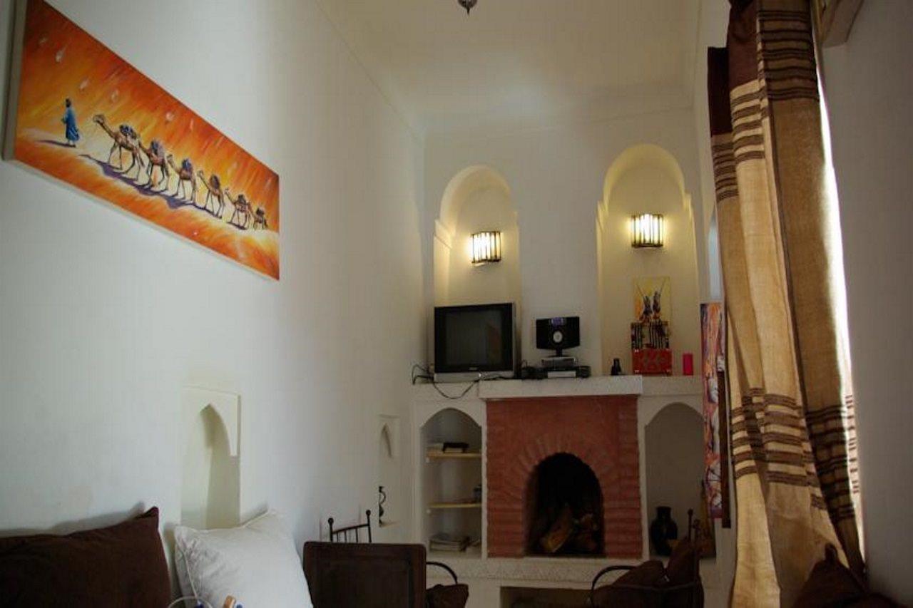 Riad Ailen Marrakesh Buitenkant foto