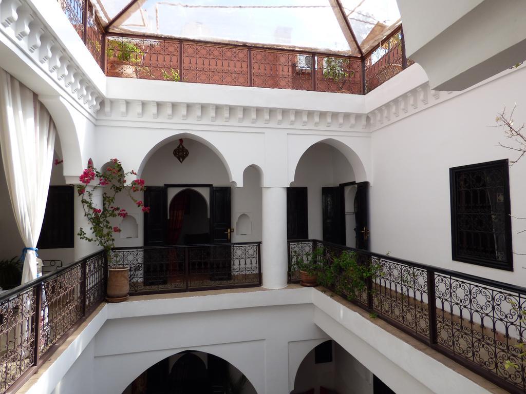 Riad Ailen Marrakesh Buitenkant foto