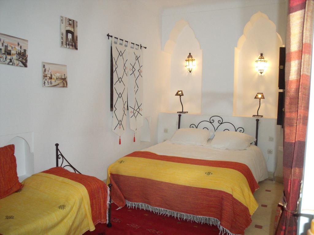 Riad Ailen Marrakesh Buitenkant foto